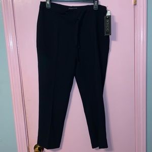 Black cropped dress pants